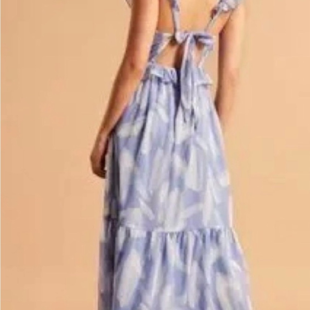 Abercrombie & Fitch Light Blue Patterned Maxi Dress - Picture 2 of 11